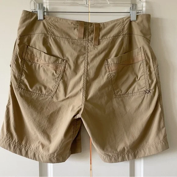 Mountain Hardwear Khaki Hiking Low Rise Shorts Size 10 - Picture 12 of 12